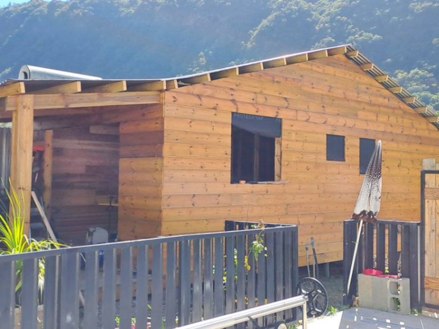 Chalet bois à L’Entre-Deux — 36 m² + terrasse de 8 m²