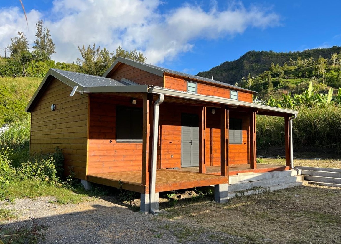 Maison Bois Moderne 90m² avec Terrasse